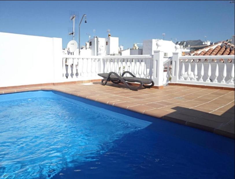 Las Flores Apartments نيرخا المظهر الخارجي الصورة